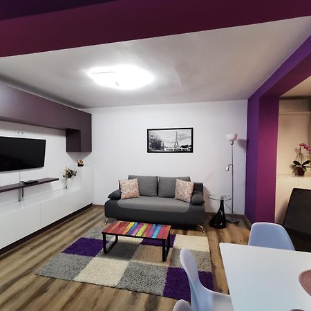 Apartament Asr เปียตราเนียมซ์ ภายนอก รูปภาพ