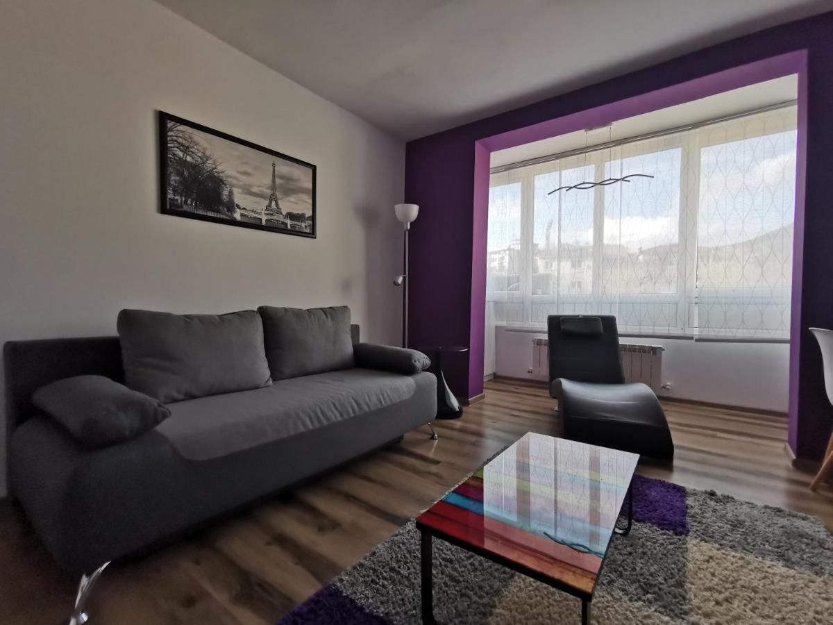 Apartament Asr เปียตราเนียมซ์ ภายนอก รูปภาพ