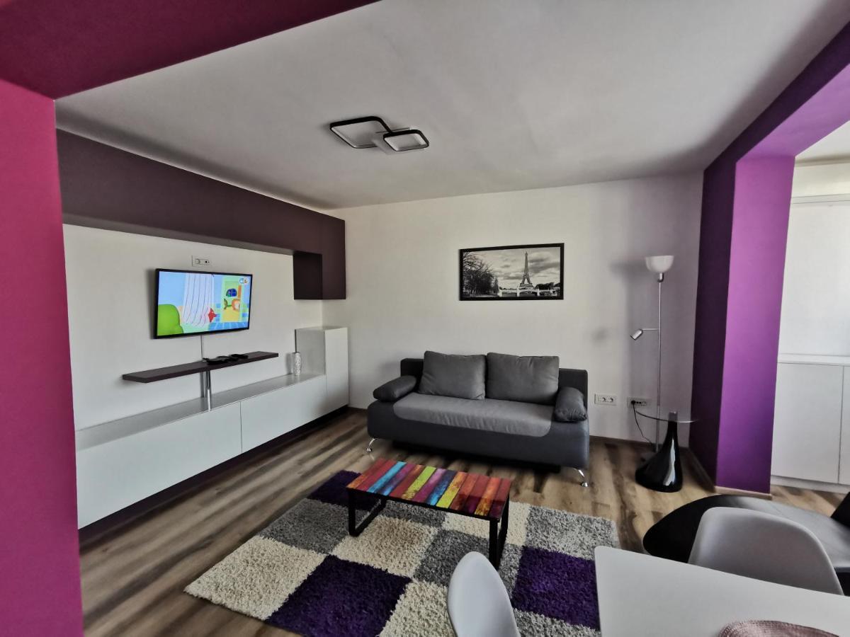 Apartament Asr เปียตราเนียมซ์ ภายนอก รูปภาพ