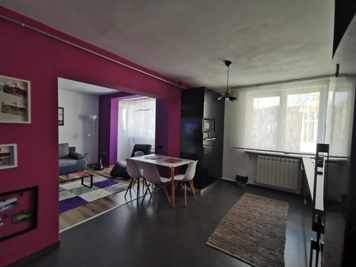 Apartament Asr เปียตราเนียมซ์ ภายนอก รูปภาพ