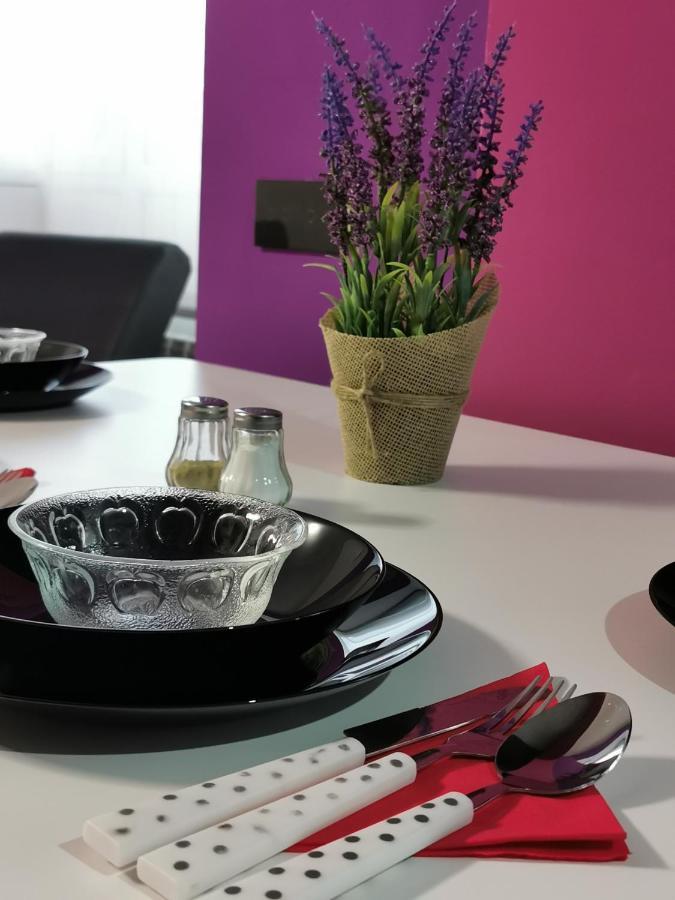 Apartament Asr เปียตราเนียมซ์ ภายนอก รูปภาพ