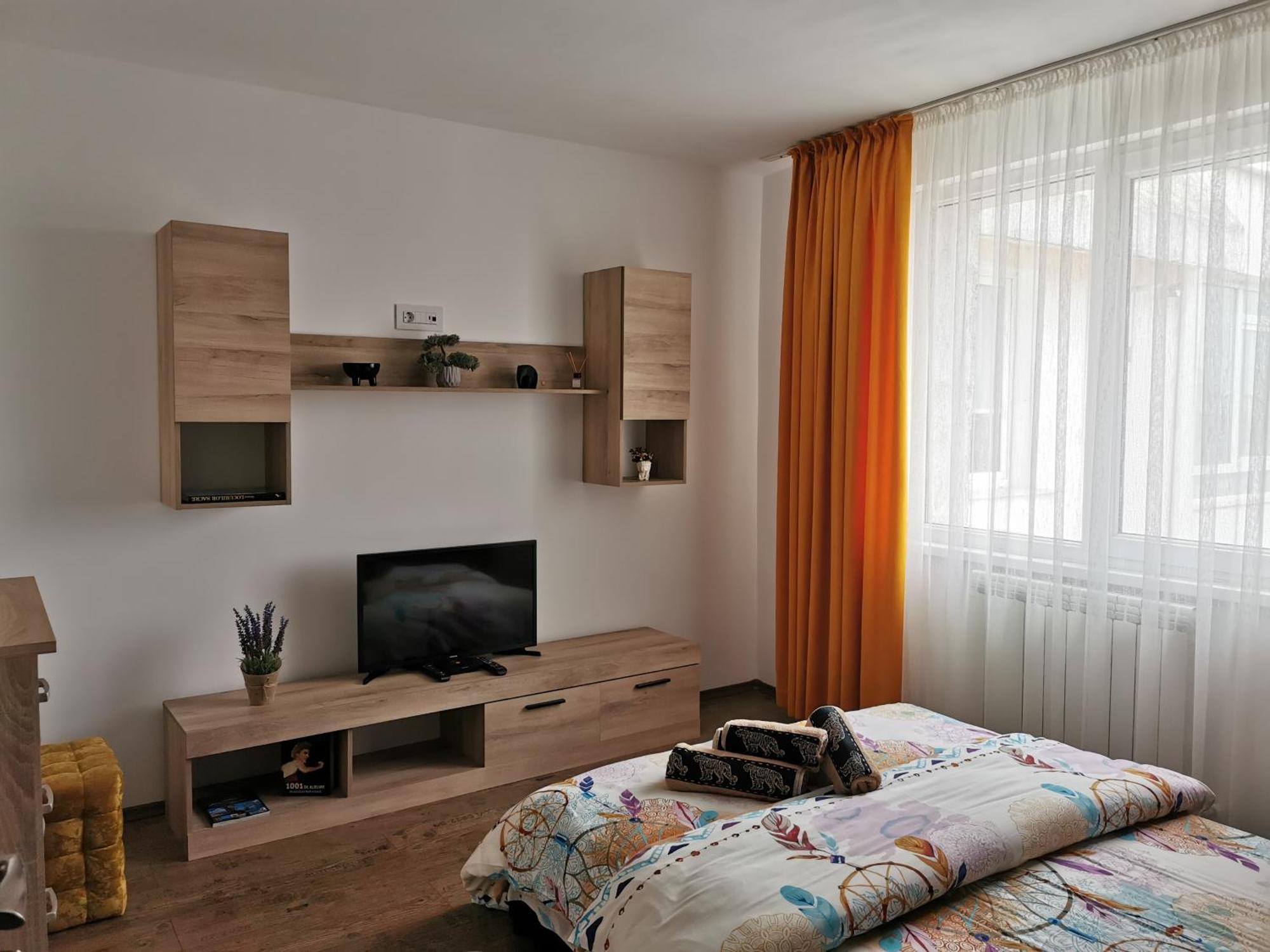 Apartament Asr เปียตราเนียมซ์ ภายนอก รูปภาพ
